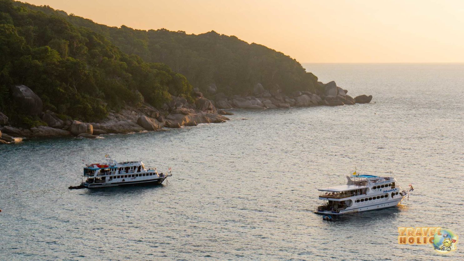 Bateau de croisière aux Similan Islands