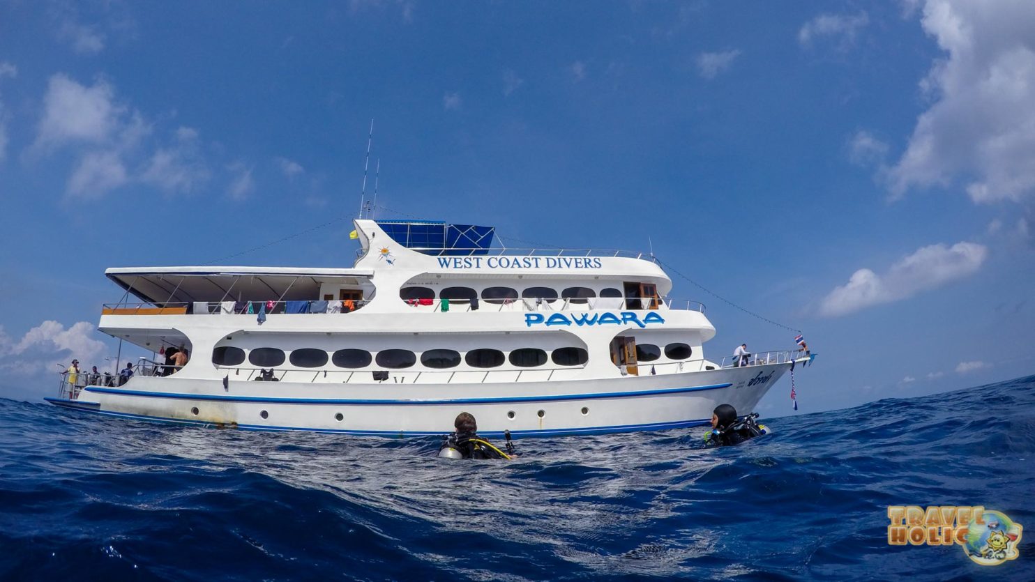 Vue extérieure du MV Pawara de West Coast Divers